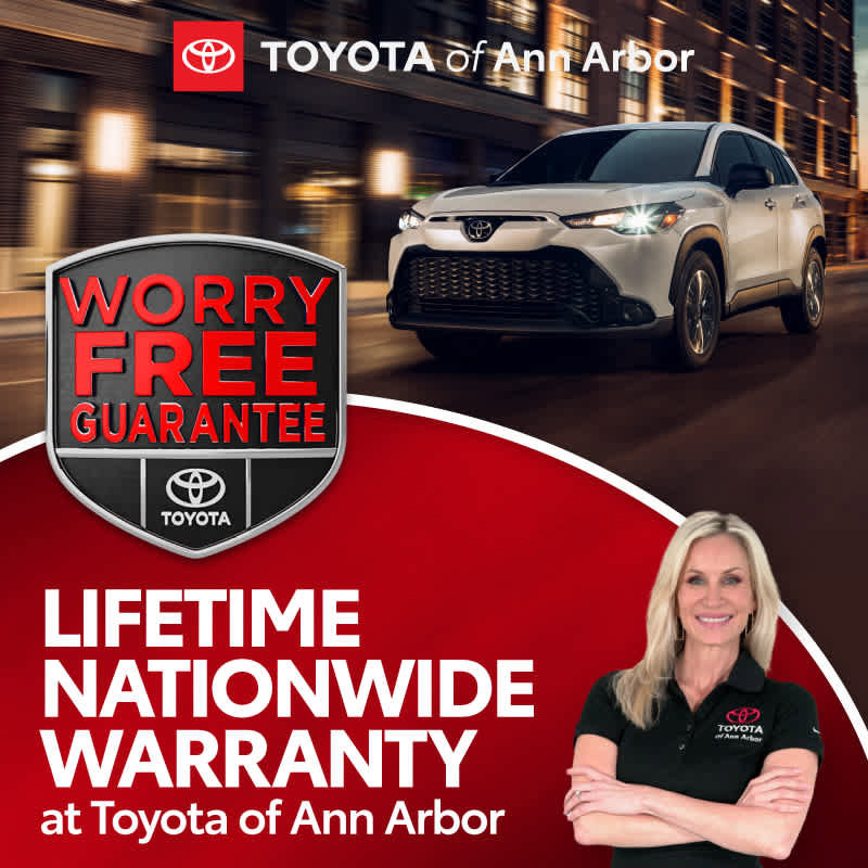 Used 2023 Toyota Highlander L image 2