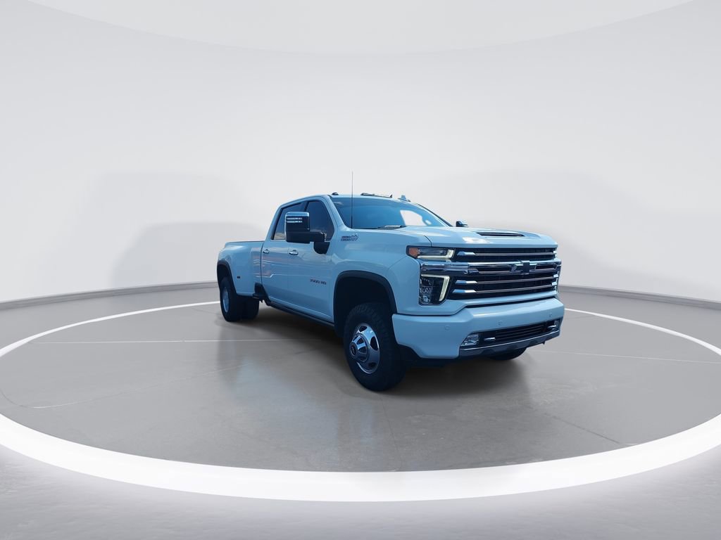 Used 2022 Chevrolet Silverado 3500 High Country image 2