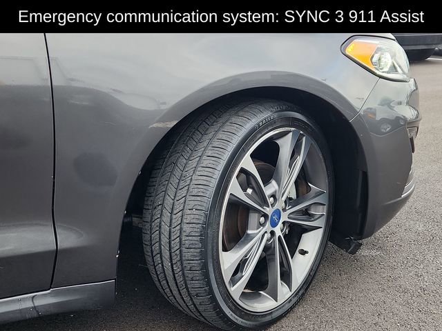 Used 2020 Ford Fusion Titanium image 18