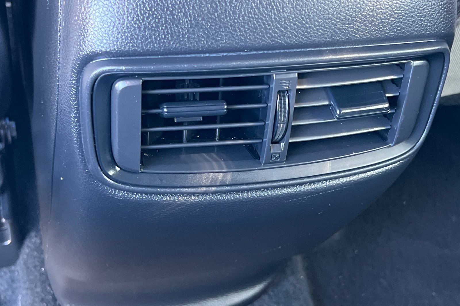 Used 2019 Honda CR-V LX image 14
