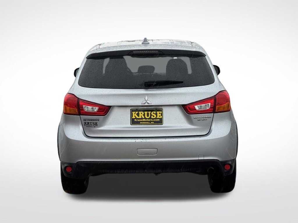 Used 2017 Mitsubishi Outlander Sport ES FWD image 29