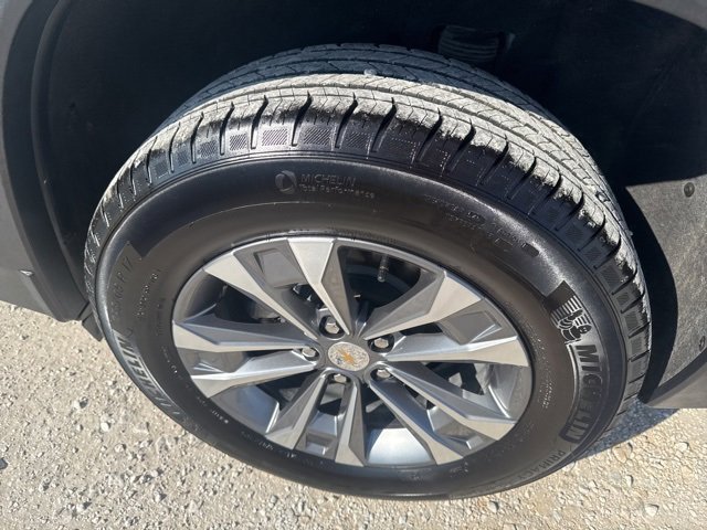 Used 2025 Chevrolet Equinox LT image 11