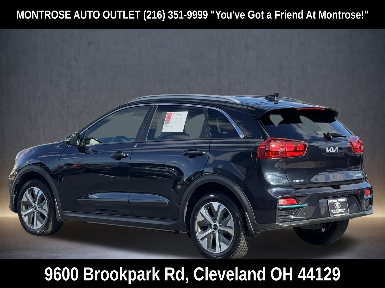 Used 2022 Kia Niro EX w/ Cold Weather Package image 5