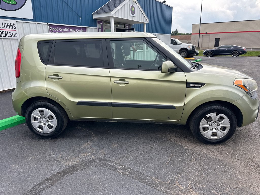 Used 2012 Kia Soul FWD image 8