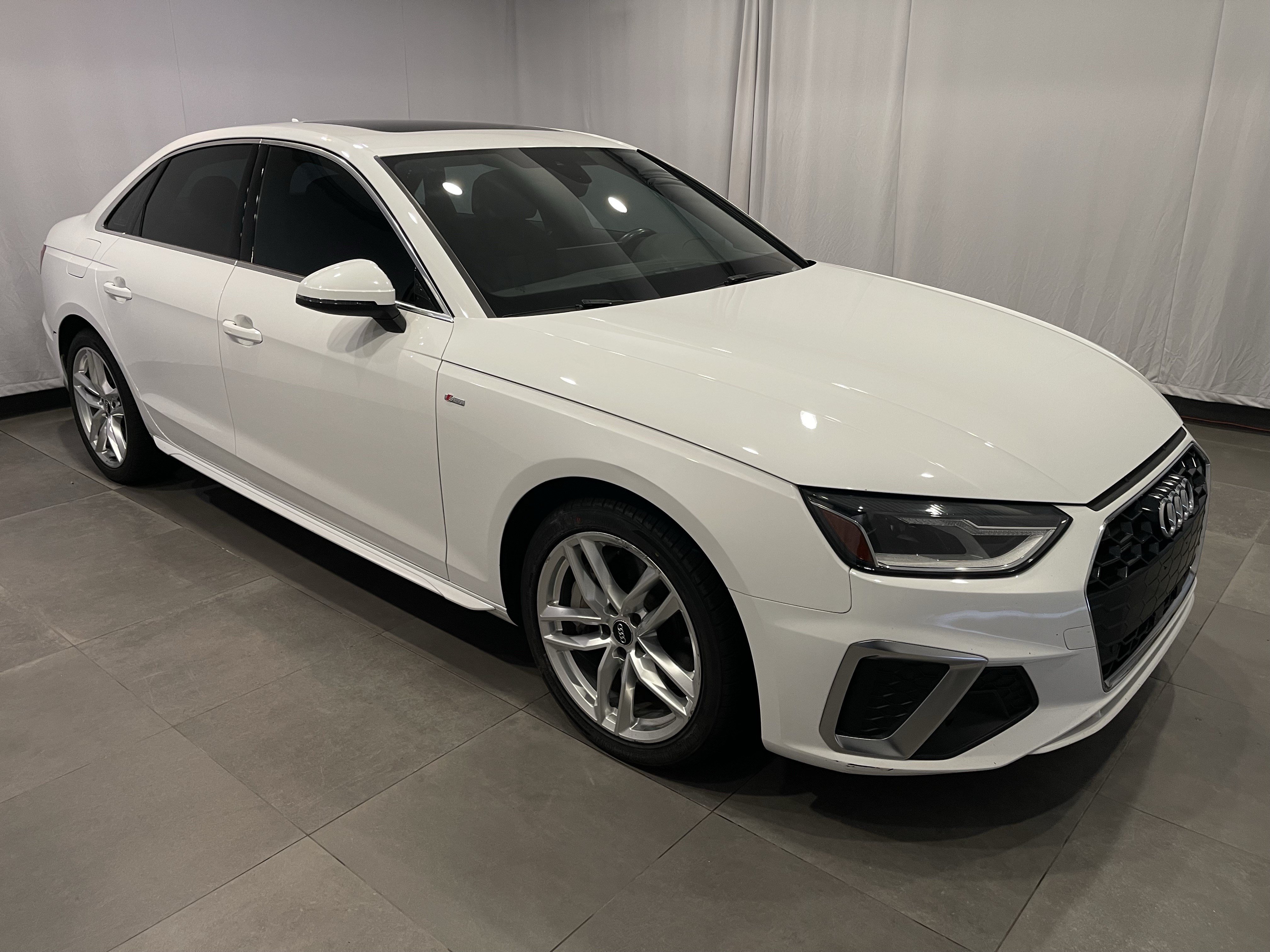 Used 2020 Audi A4 2.0T Premium w/ Convenience Package AWD/4WD image 3