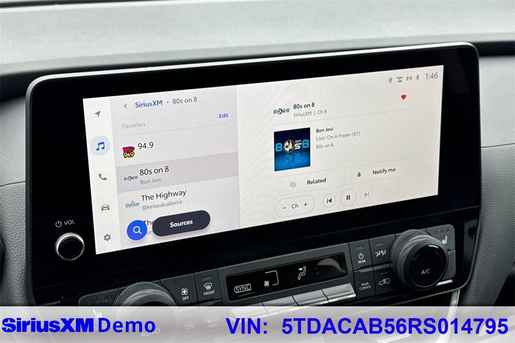 Used 2024 Toyota Grand Highlander AWD Hybrid image 27