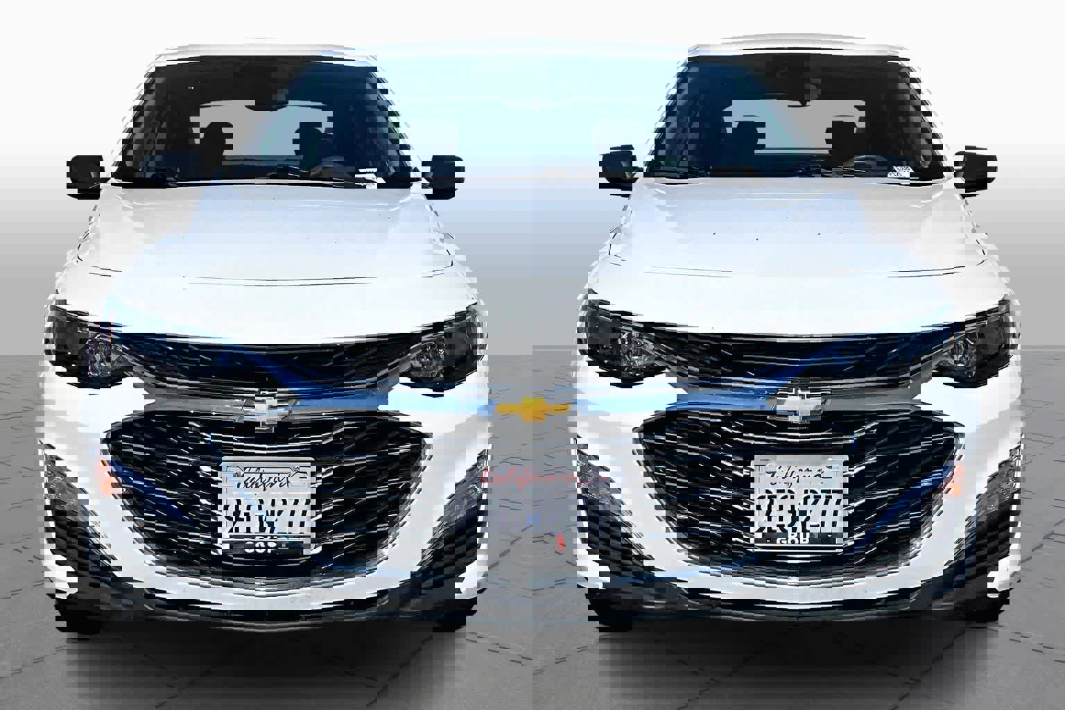 Used 2023 Chevrolet Malibu LS image 3