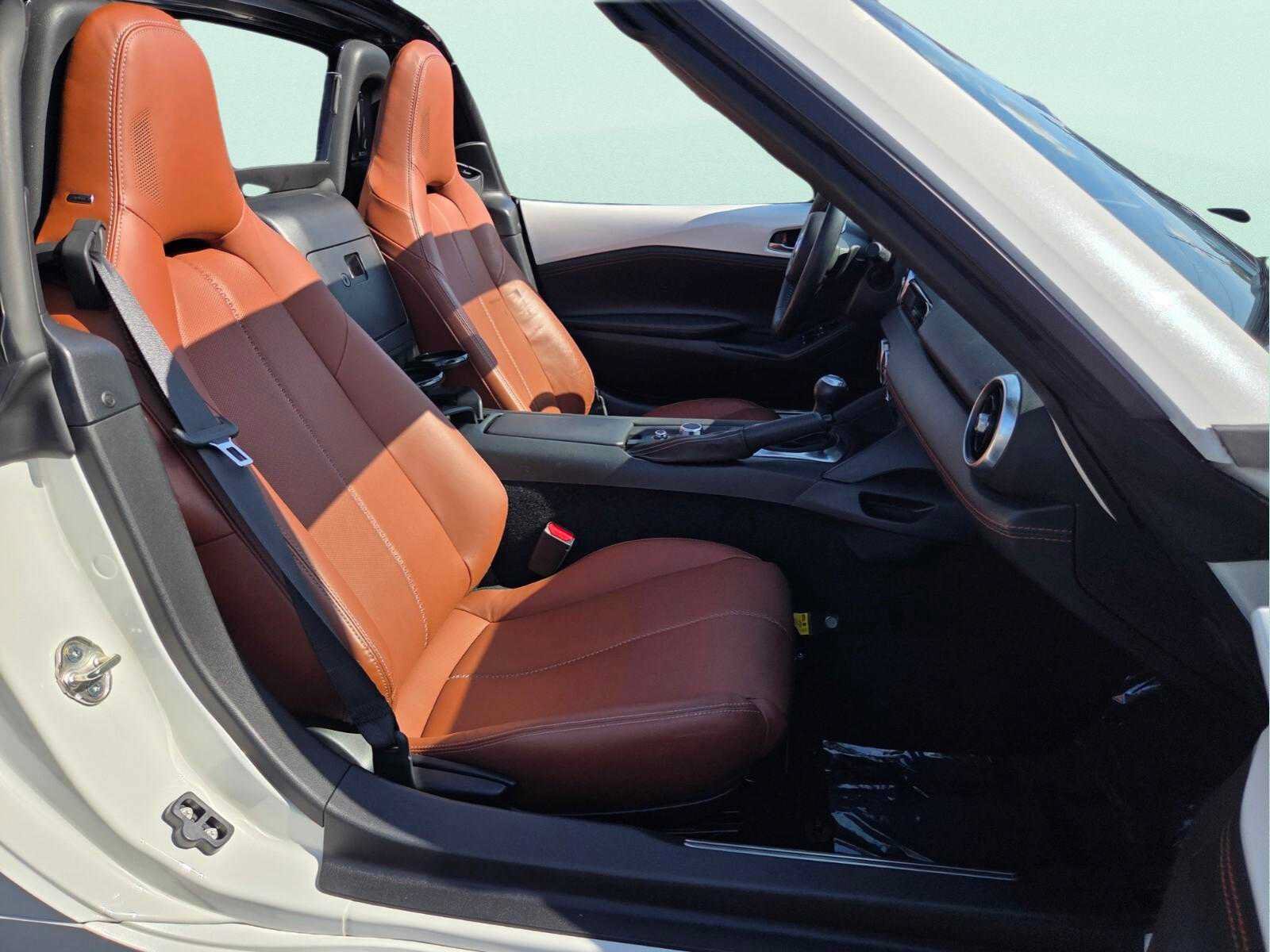 Certified 2023 MAZDA MX-5 Miata Grand Touring RWD image 18