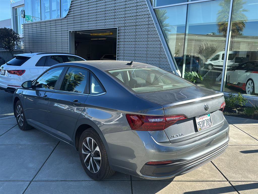 Used 2023 Volkswagen Jetta S image 8