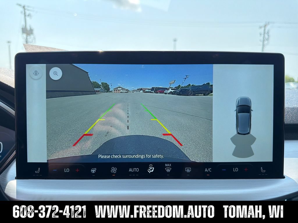 Used 2025 Ford Escape Platinum AWD/4WD image 20