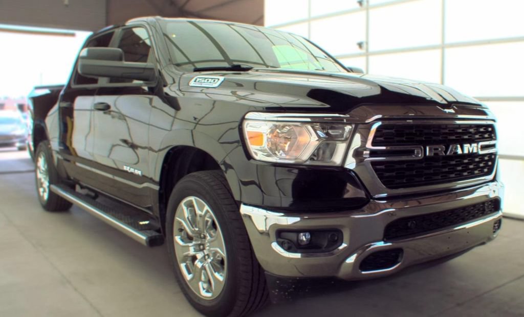 Used 2023 RAM 1500 Big Horn AWD/4WD image 4