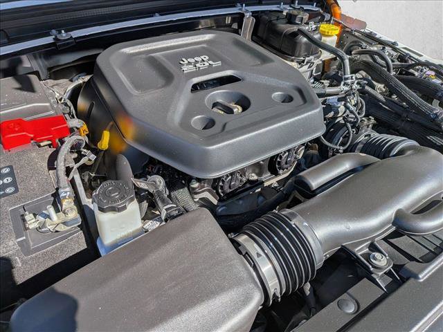 Used 2022 Jeep Wrangler Unlimited Sahara w/ Cold Weather Group image 23