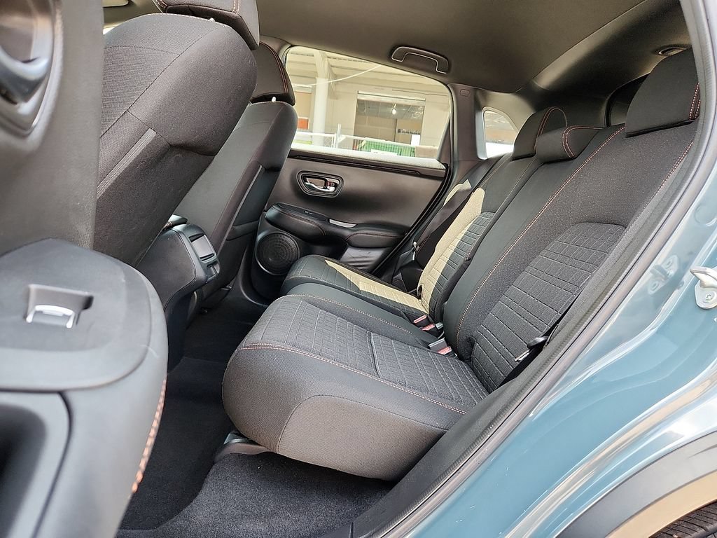 Used 2024 Honda HR-V Sport image 6