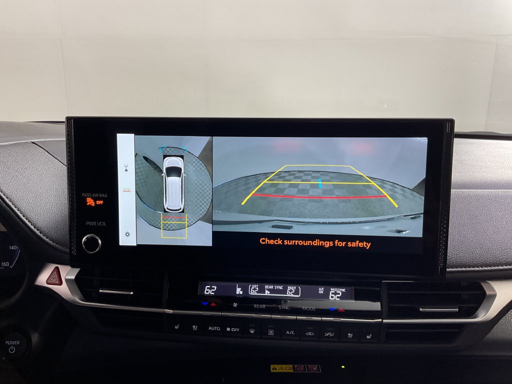 New 2026 Toyota Sienna Platinum AWD/4WD image 28