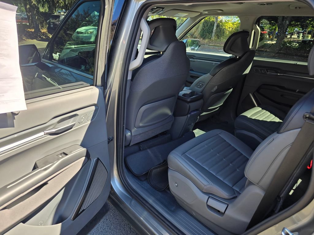 Certified 2024 Kia EV9 Land AWD/4WD image 16