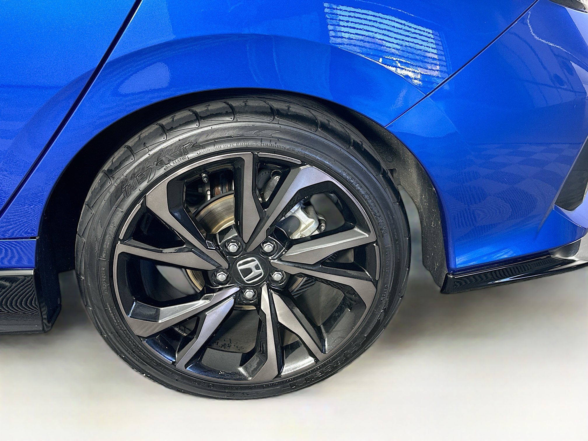 Used 2017 Honda Civic Sport image 11