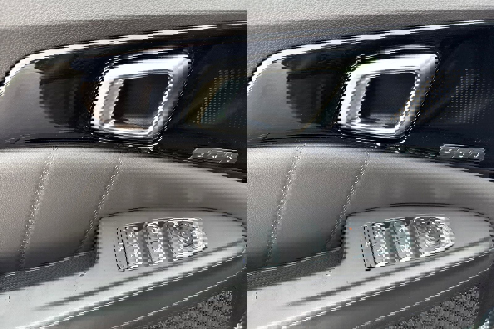 New 2026 Kia Carnival SX Prestige image 11