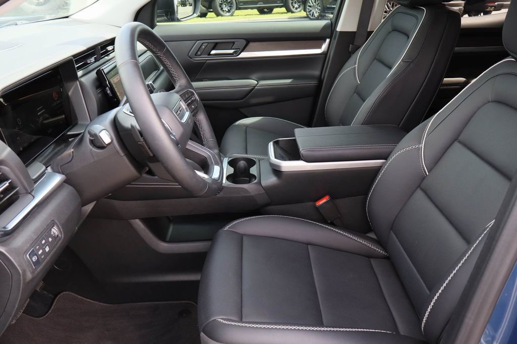 Certified 2026 GMC Terrain Denali AWD/4WD image 23