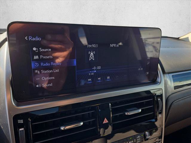 Used 2022 Lexus GX 460 Premium AWD/4WD image 13
