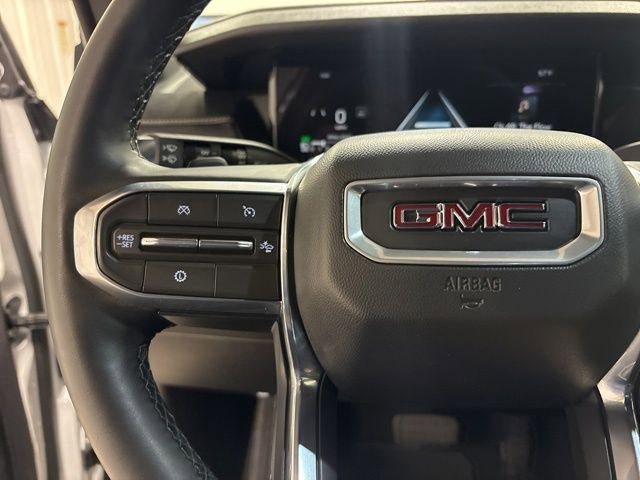 Used 2025 GMC Acadia Elevation image 15