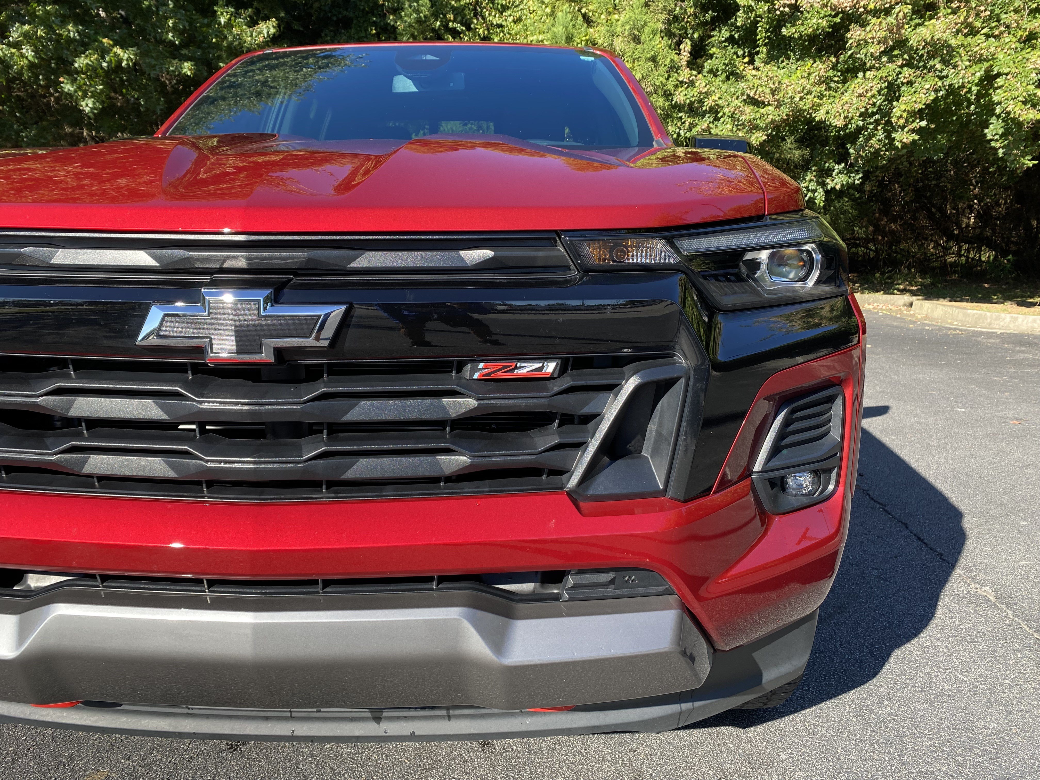 Used 2023 Chevrolet Colorado Z71 w/ Z71 Convenience Package 2 AWD/4WD image 14