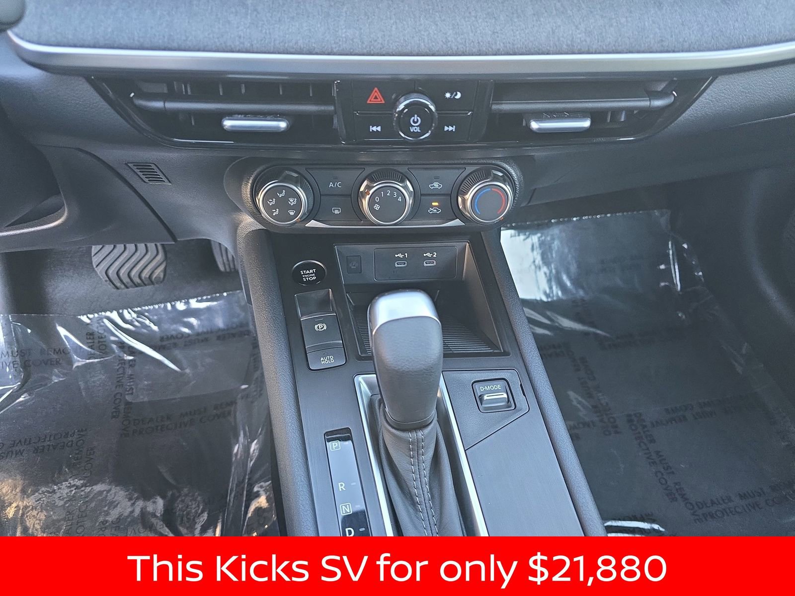 Used 2025 Nissan Kicks SV image 27