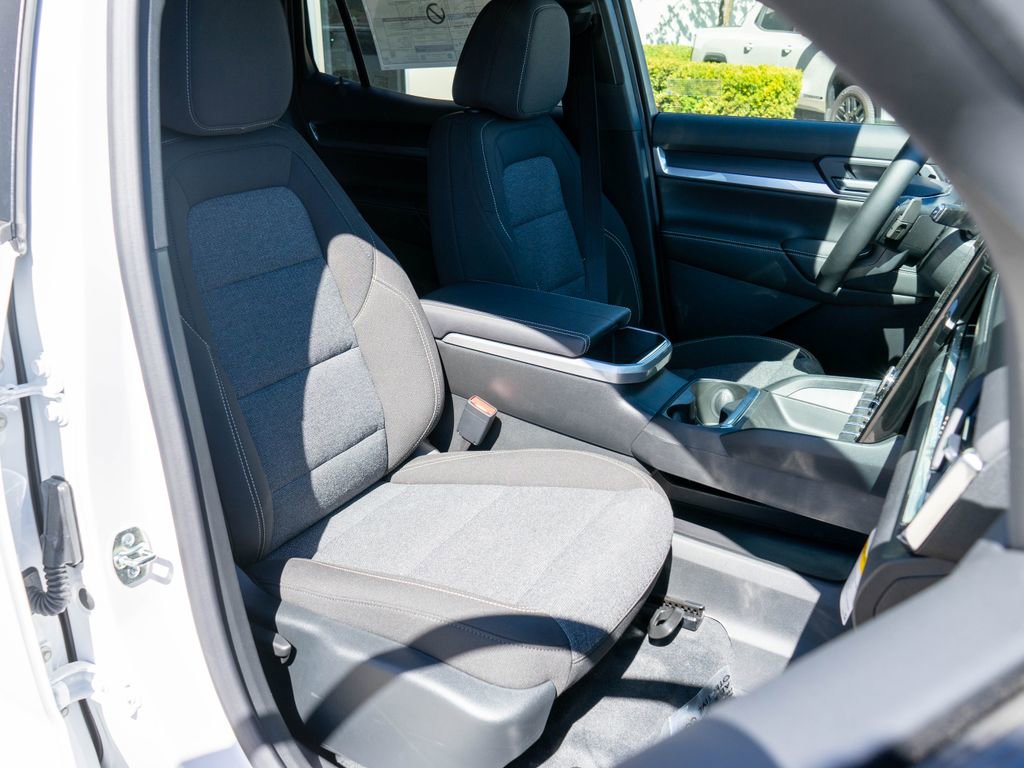 New 2026 GMC Terrain Elevation AWD/4WD image 9