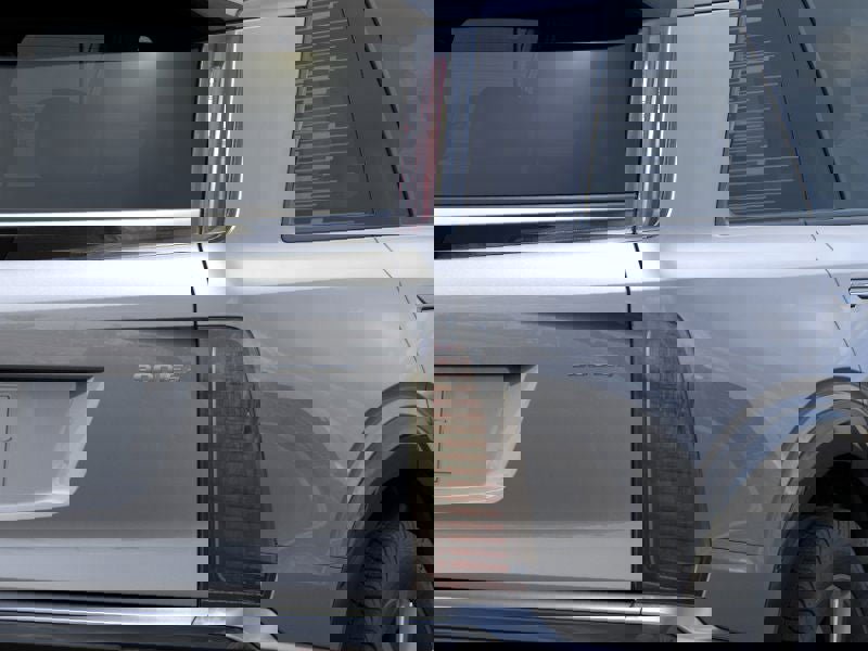 New 2026 Cadillac Vistiq Luxury image 11