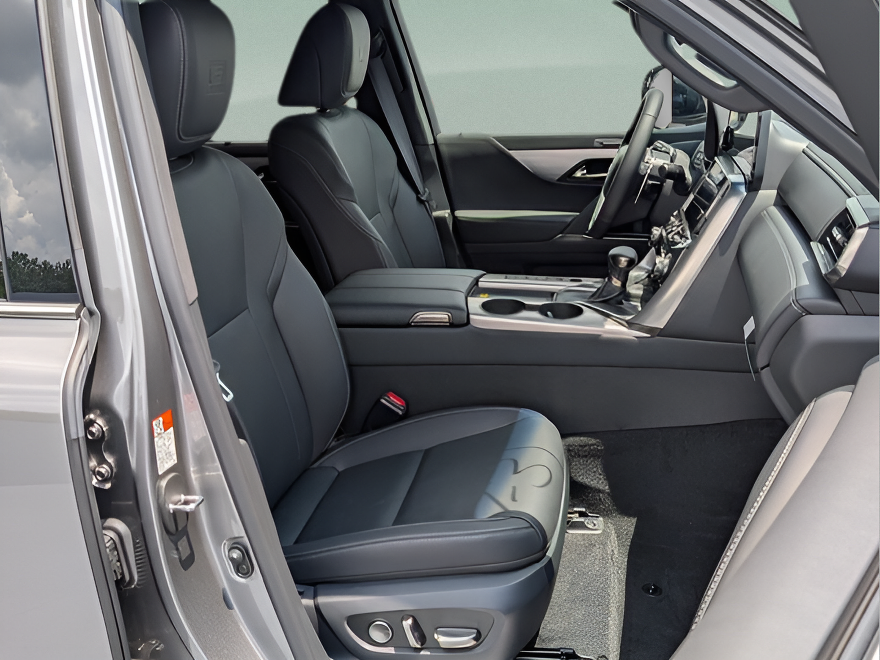 New 2026 Lexus LX 600 F Sport AWD/4WD image 17