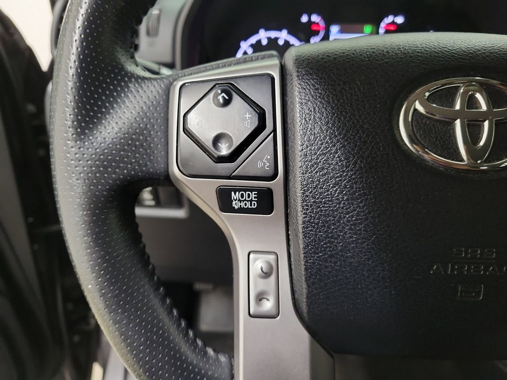 Used 2020 Toyota 4Runner SR5 Premium image 22
