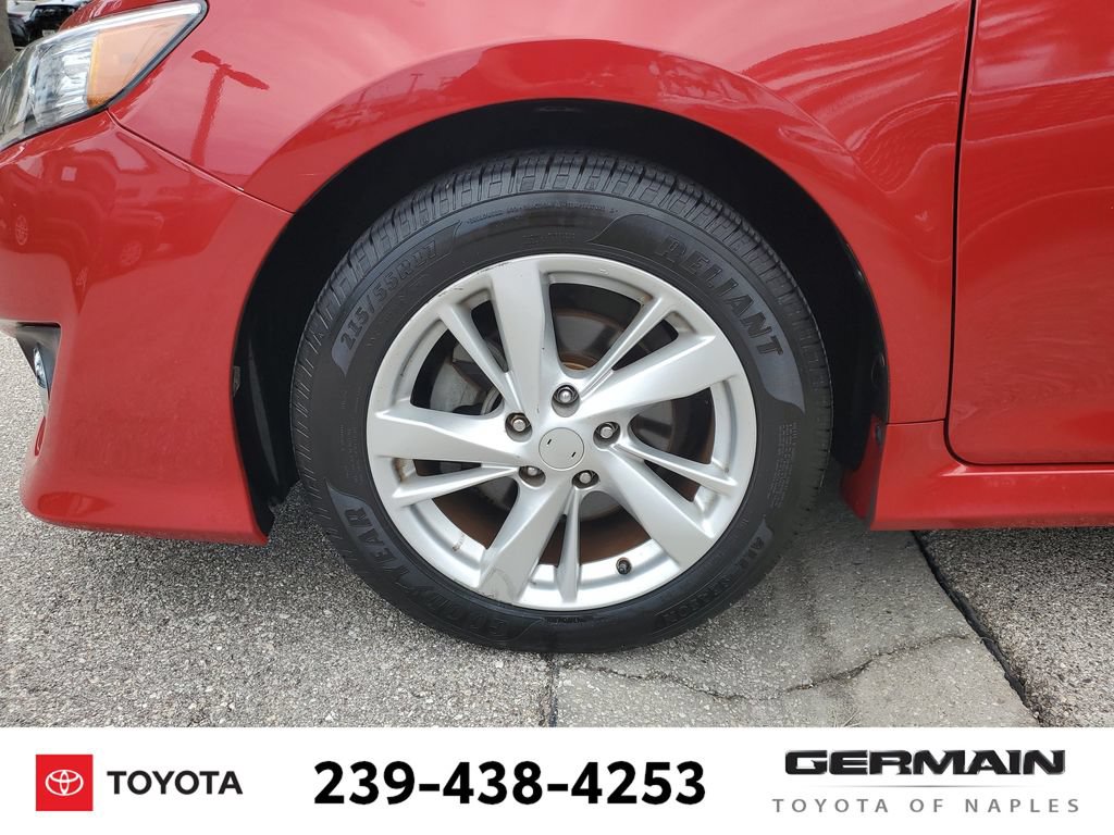 Used 2013 Toyota Camry SE FWD image 13