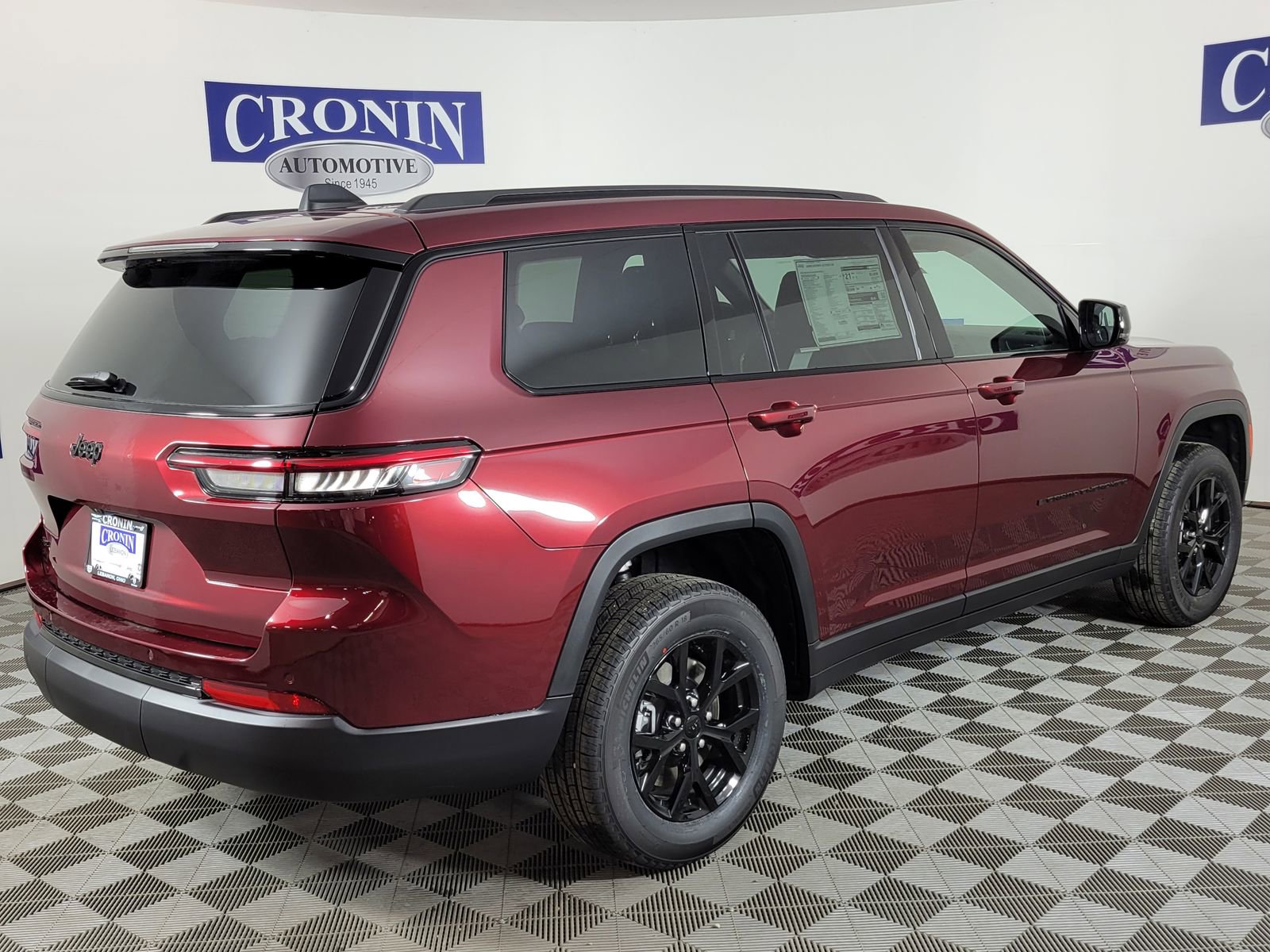 New 2025 Jeep Grand Cherokee L Altitude w/ Trailer Tow Package image 5