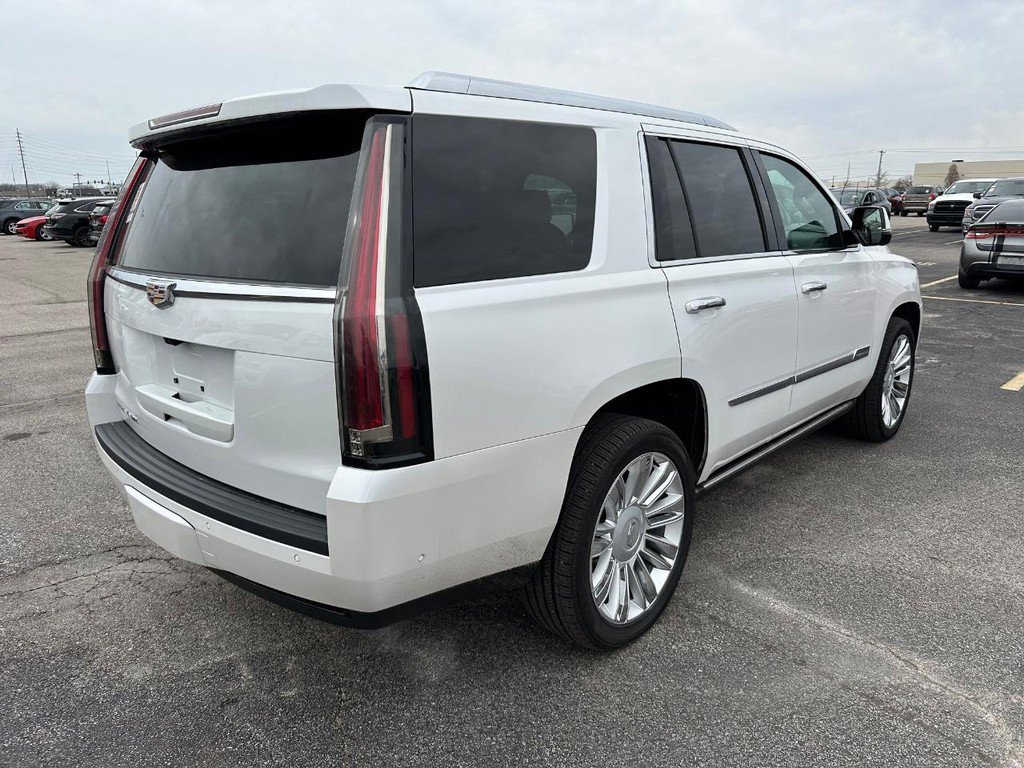 Used 2020 Cadillac Escalade Platinum image 5