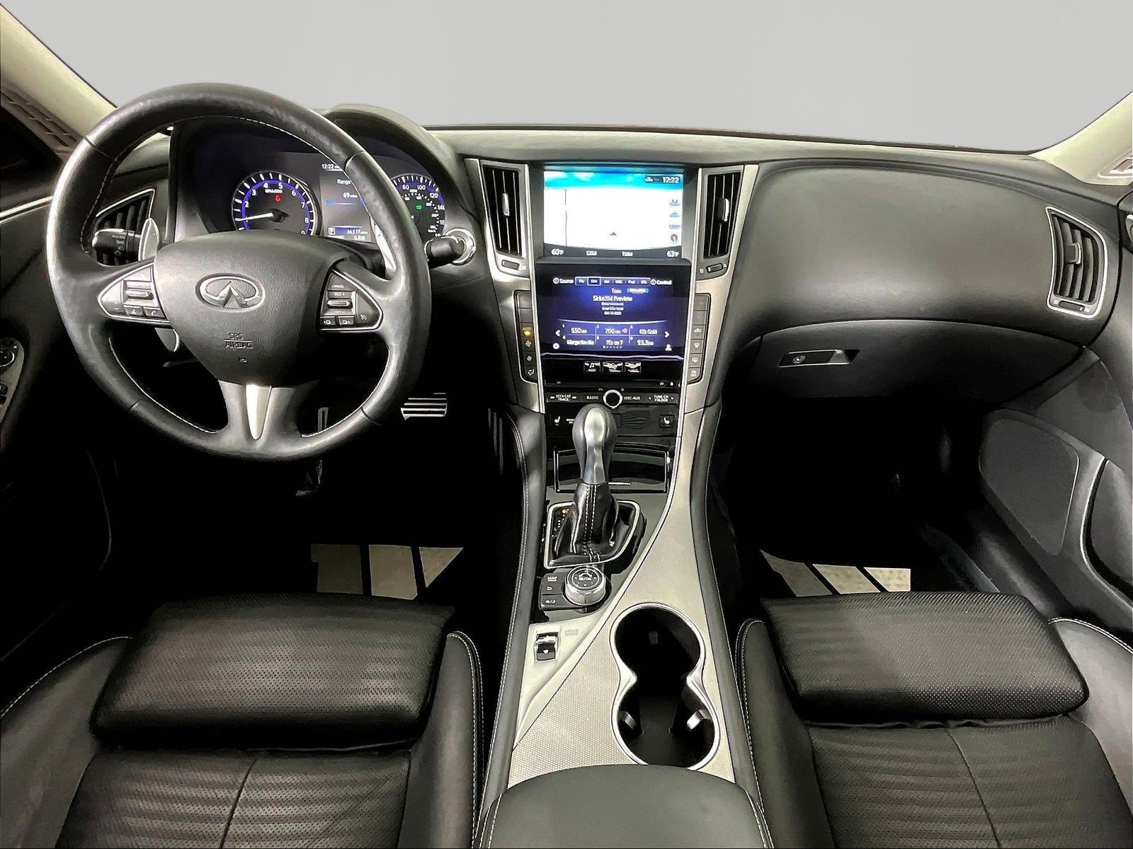 Used 2014 INFINITI Q50 Hybrid AWD w/ Navigation Package image 4