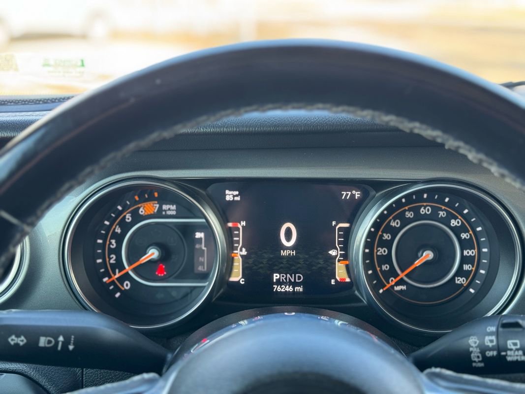 Used 2021 Jeep Wrangler Unlimited Sahara image 22