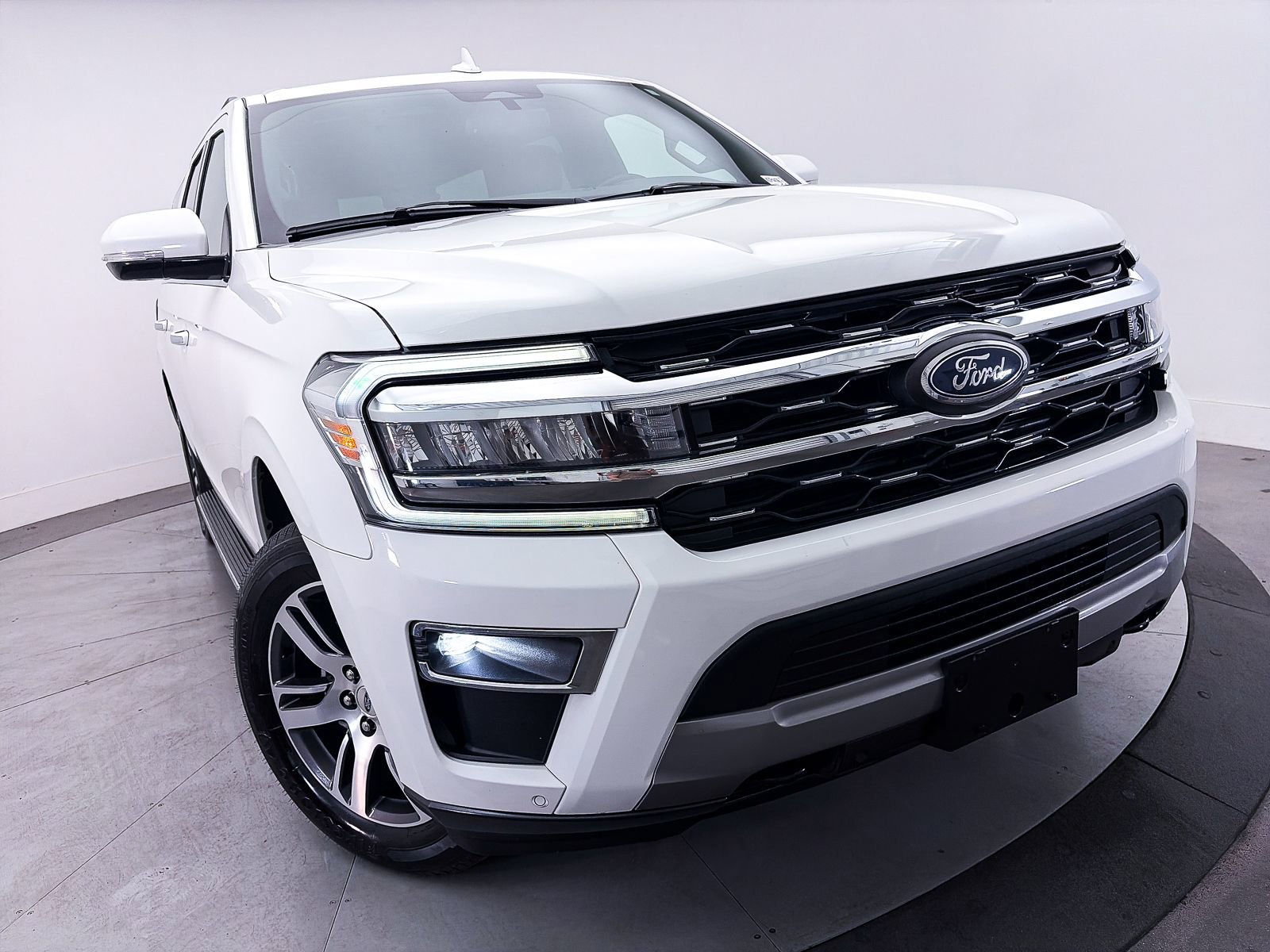 Used 2022 Ford Expedition Max Limited AWD/4WD image 8