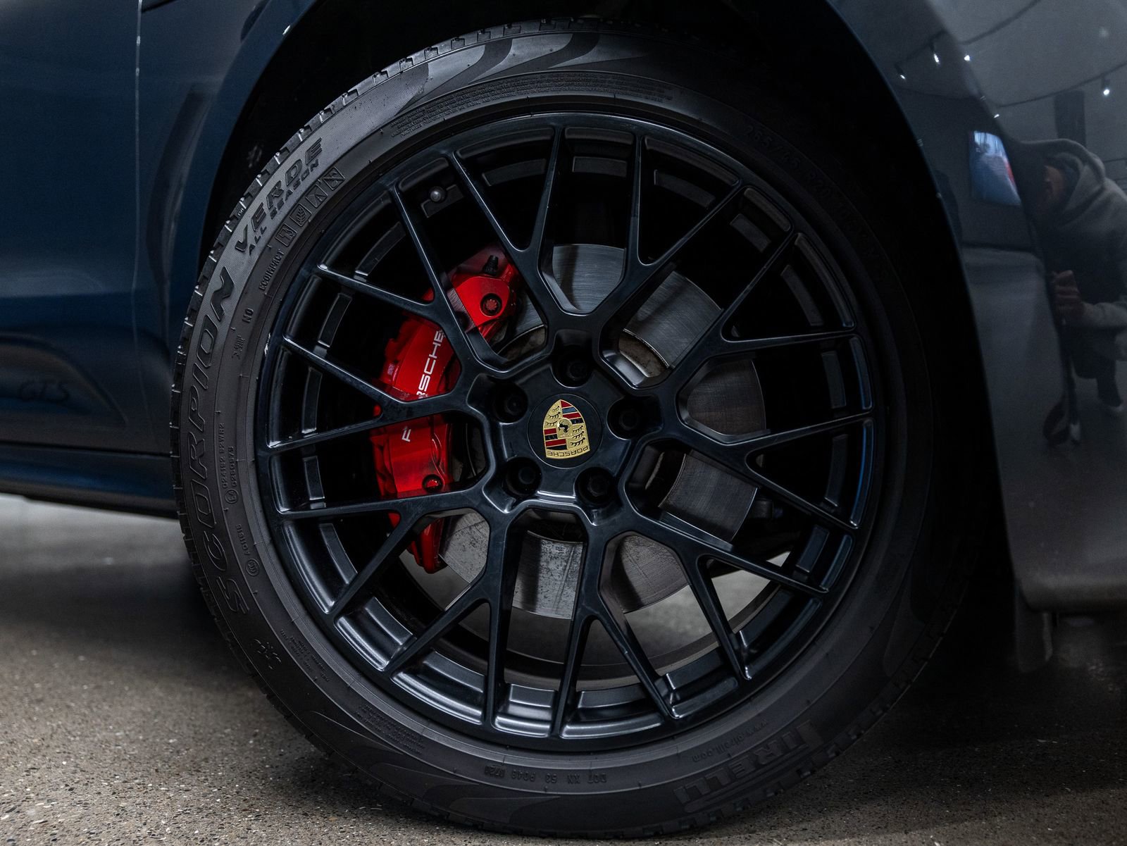 Used 2018 Porsche Macan GTS AWD/4WD image 17