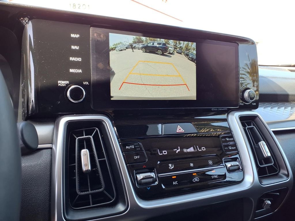 Certified 2023 Kia Sorento S image 16
