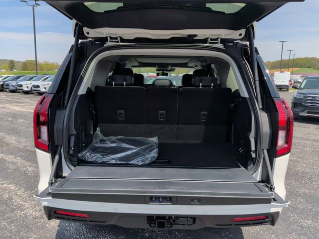 New 2026 Ford Expedition Active AWD/4WD image 12