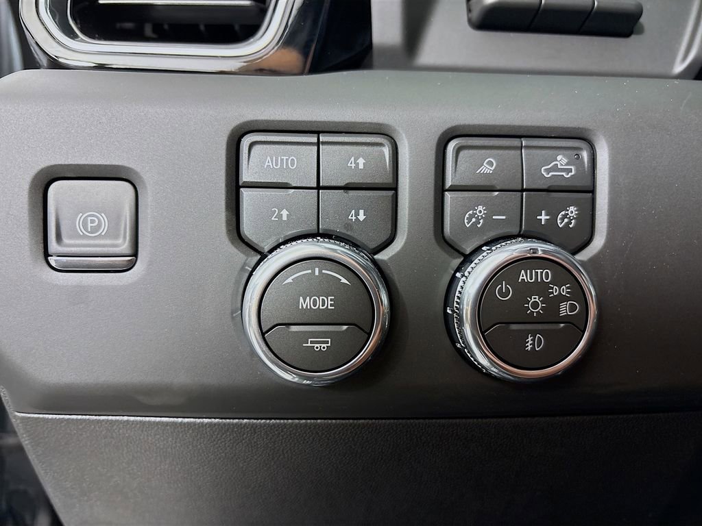 New 2026 GMC Sierra 2500 Denali Ultimate AWD/4WD image 10