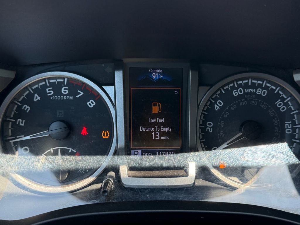 Used 2021 Toyota Tacoma SR5 image 22