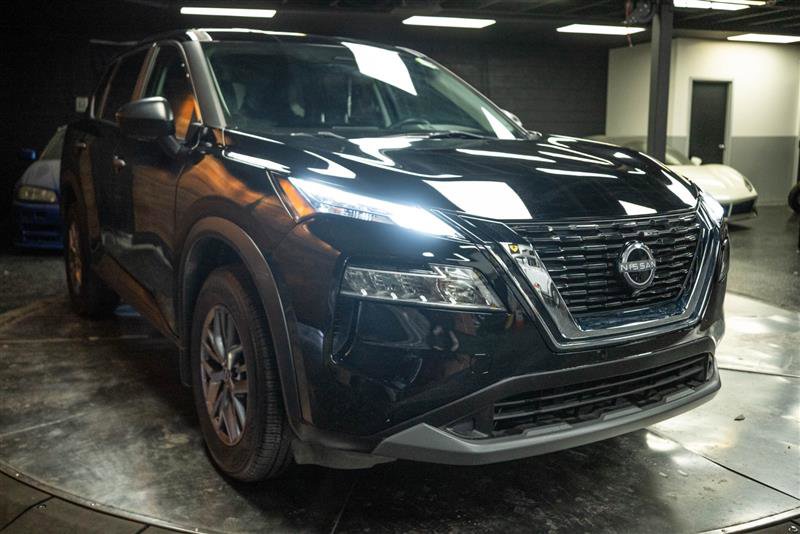 Used 2023 Nissan Rogue S image 5