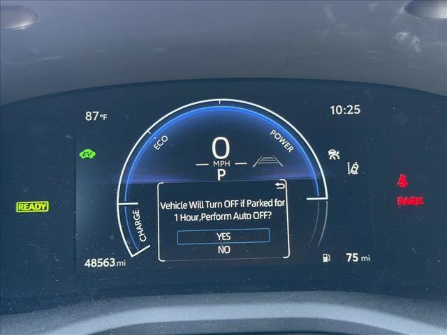Used 2025 Toyota Camry SE FWD image 16