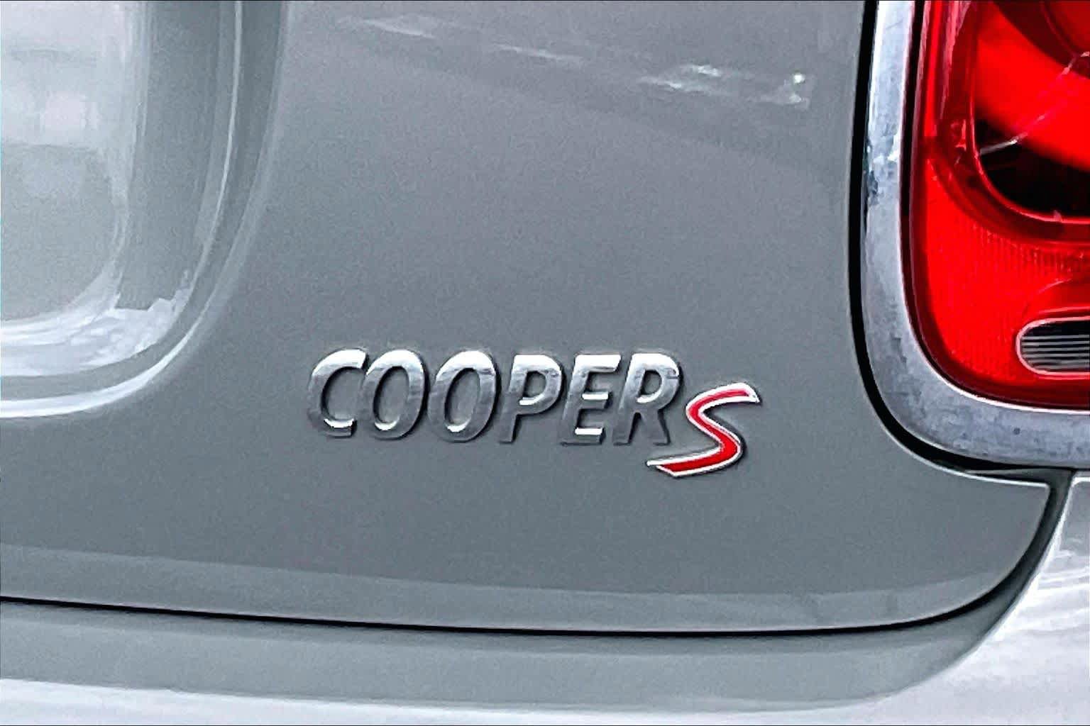 Used 2015 MINI Cooper S FWD image 9