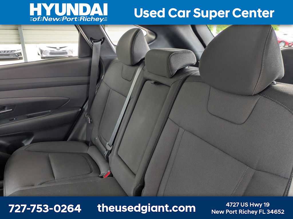 Used 2026 Hyundai Tucson Blue SE AWD/4WD image 16