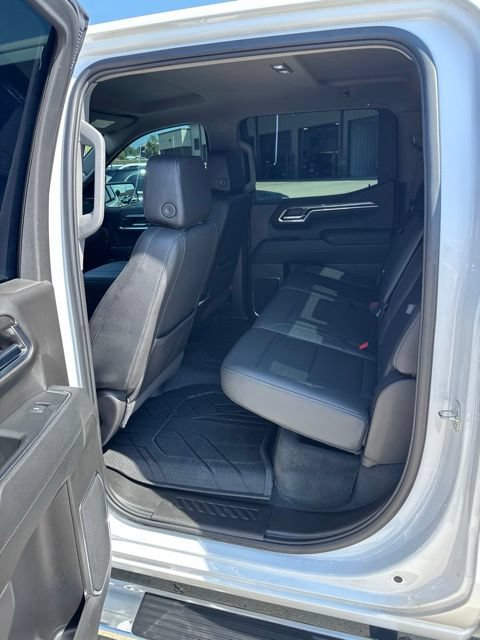Used 2024 Chevrolet Silverado 1500 LTZ w/ Technology Package AWD/4WD image 11