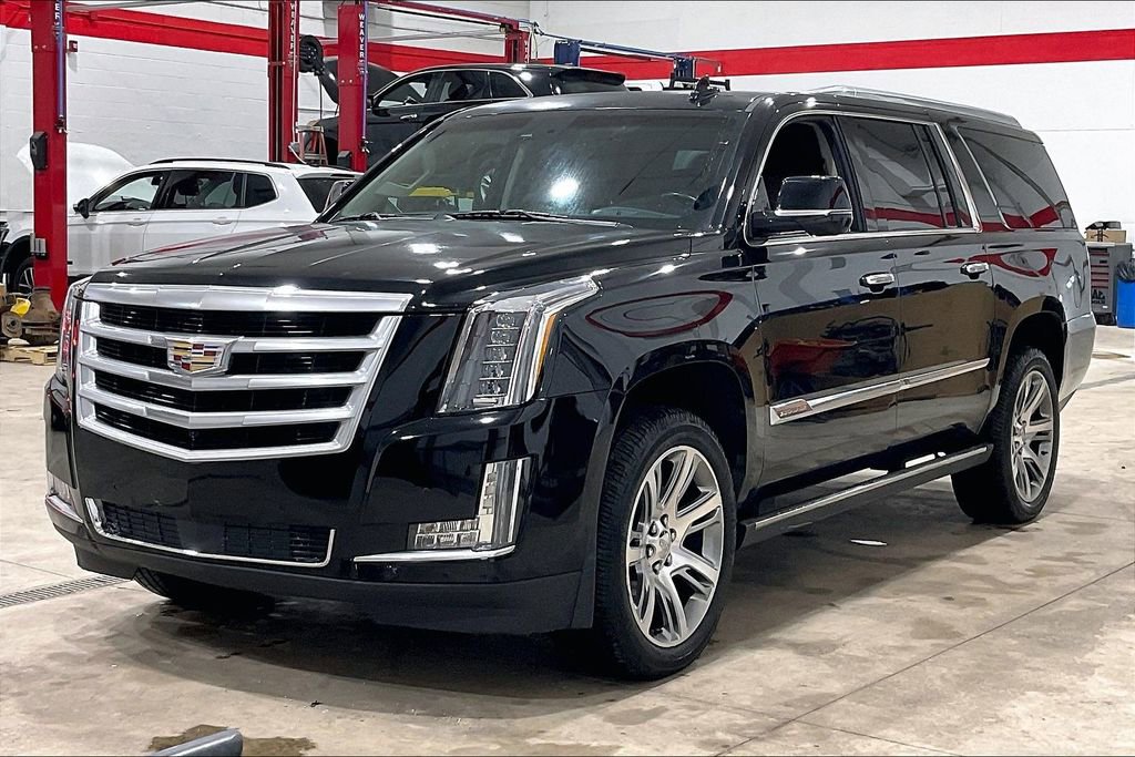 Used 2015 Cadillac Escalade ESV Premium image 37