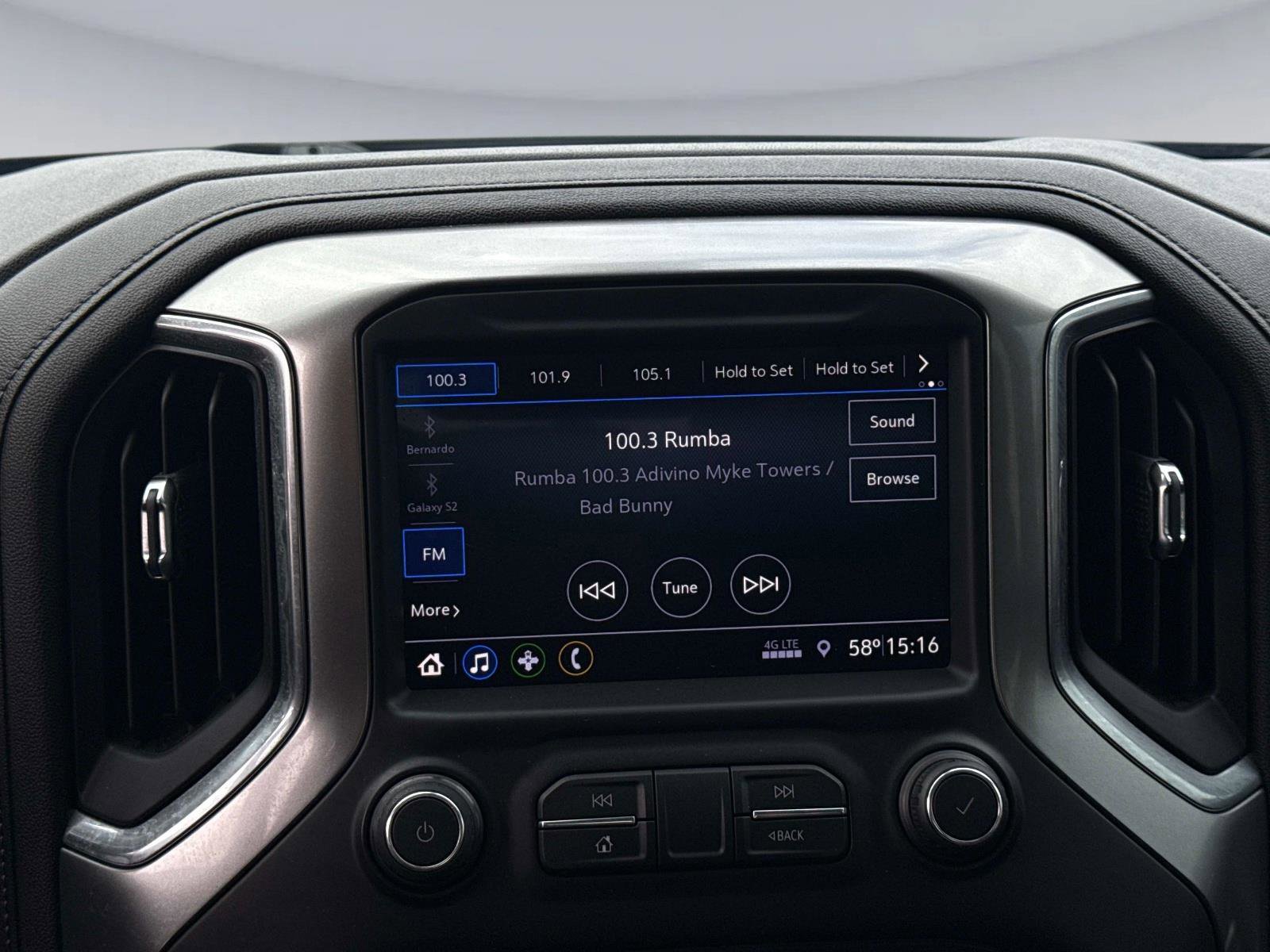 Used 2019 Chevrolet Silverado 1500 RST image 24