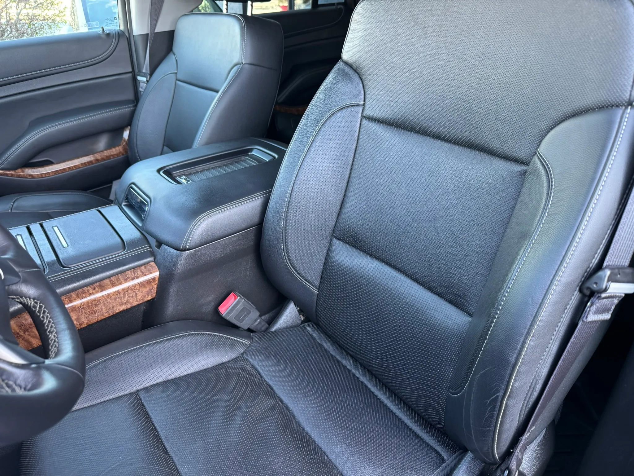 Used 2016 Chevrolet Tahoe LTZ image 24