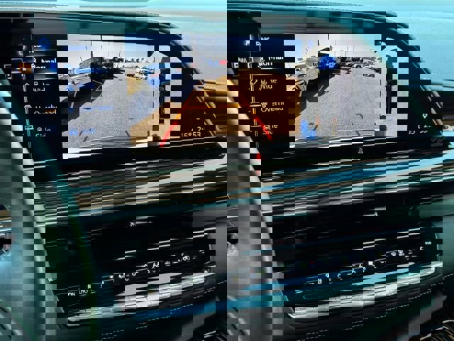 Certified 2023 Cadillac Escalade Premium Luxury w/ LPO, Radiant Package image 31